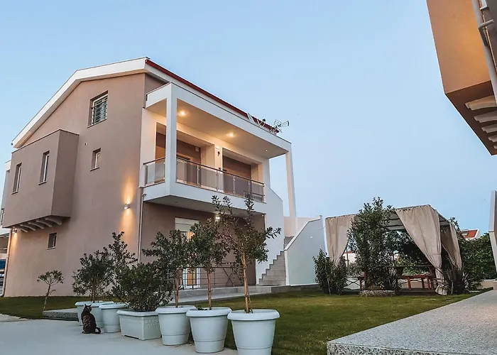 Siblings Apartments